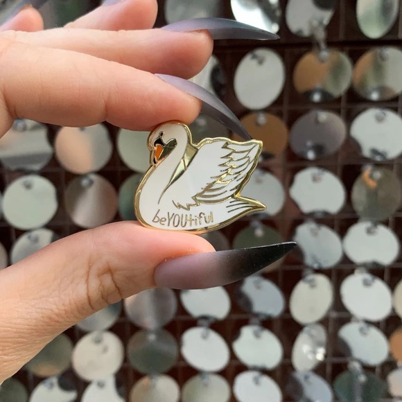 NWT You Are Naturally Beautiful When You Are Swan Enamel Pin, Great Gift! 🎁 - Picture 6 of 6